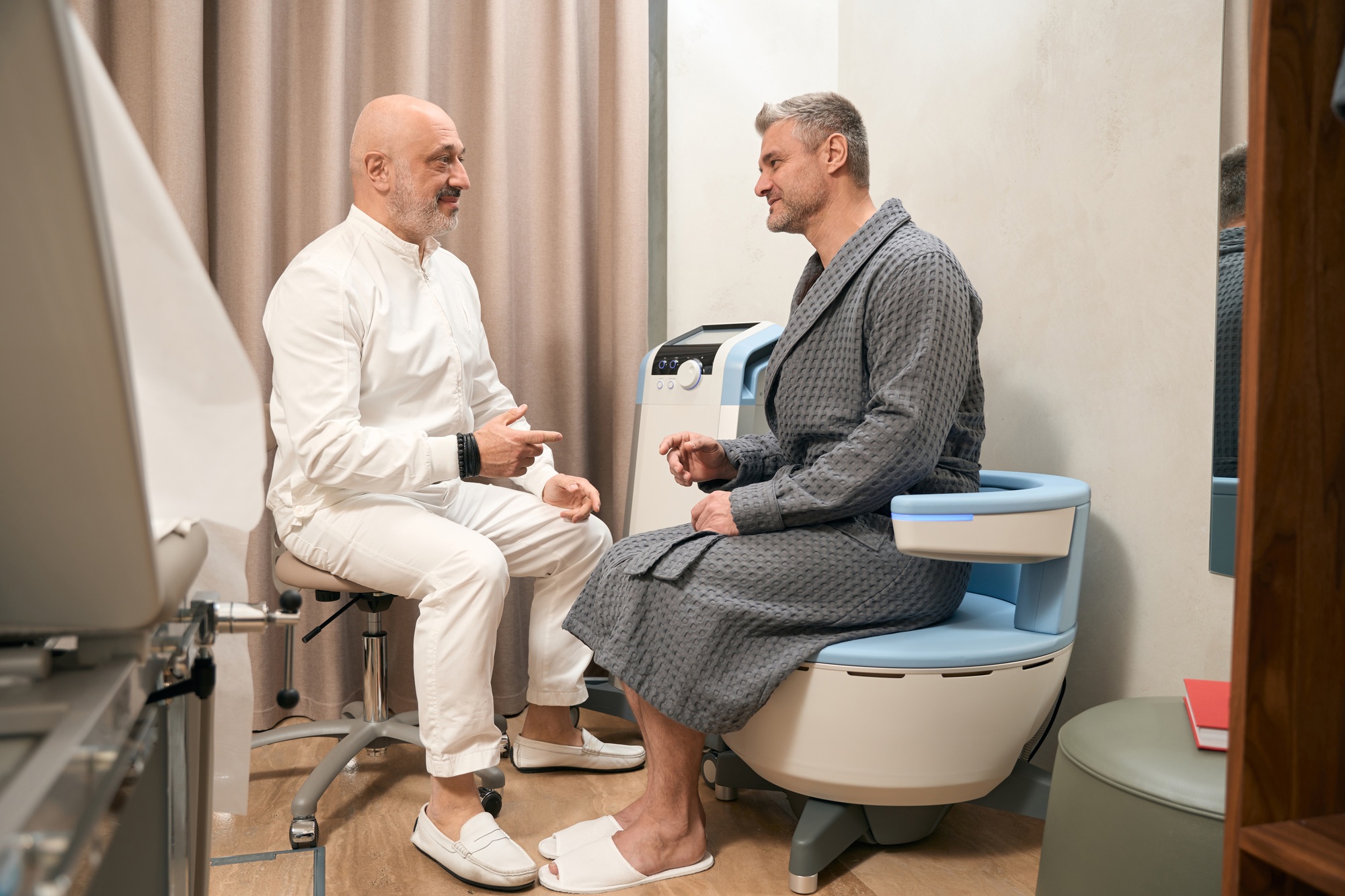 Professional specialist is giving the consultation in the private clinic