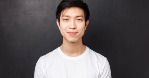 What Defines the Best Hair Replacement System for Men?